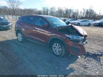  Salvage Hyundai TUCSON