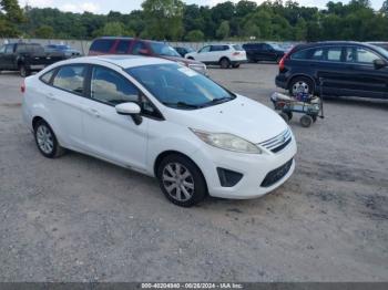  Salvage Ford Fiesta