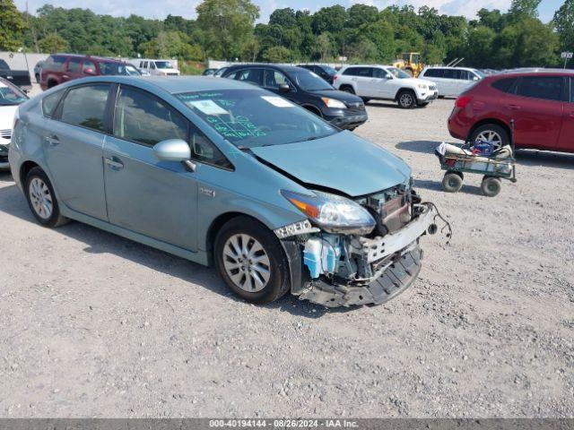  Salvage Toyota Prius