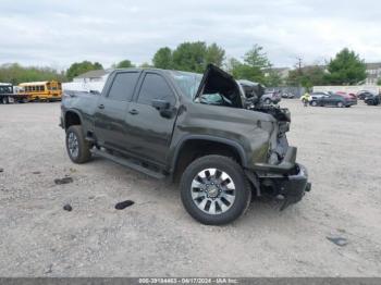  Salvage Chevrolet Silverado 2500