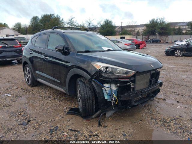  Salvage Hyundai TUCSON