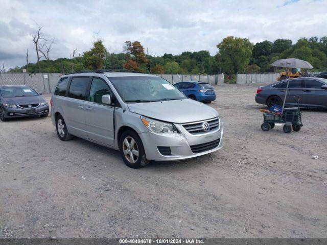  Salvage Volkswagen Routan