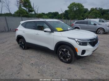  Salvage Kia Seltos