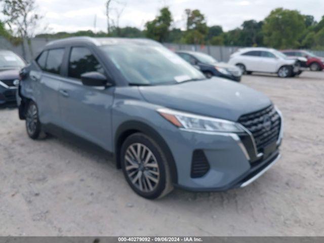  Salvage Nissan Kicks