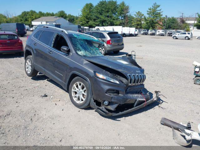  Salvage Jeep Cherokee