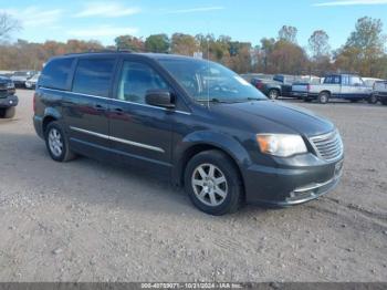  Salvage Chrysler Town & Country