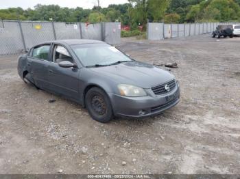  Salvage Nissan Altima