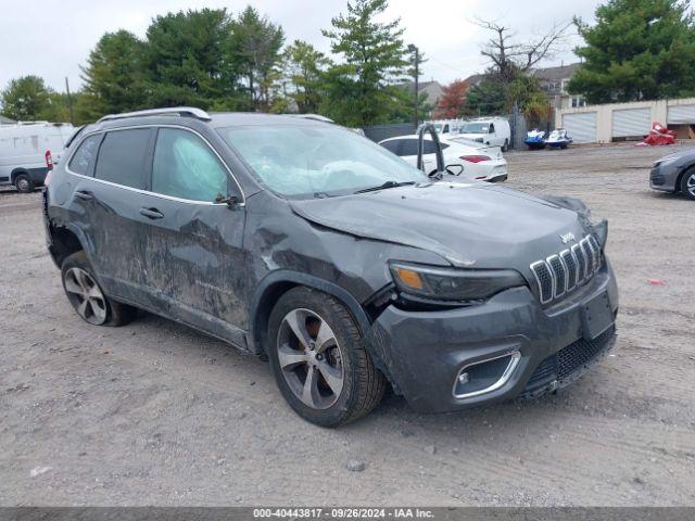  Salvage Jeep Cherokee