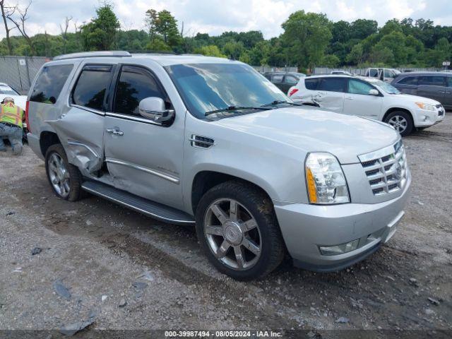  Salvage Cadillac Escalade