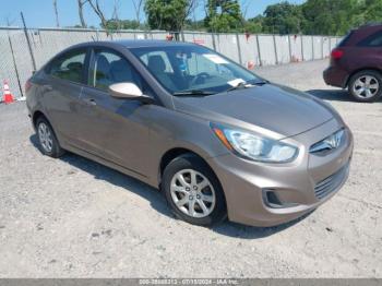  Salvage Hyundai ACCENT