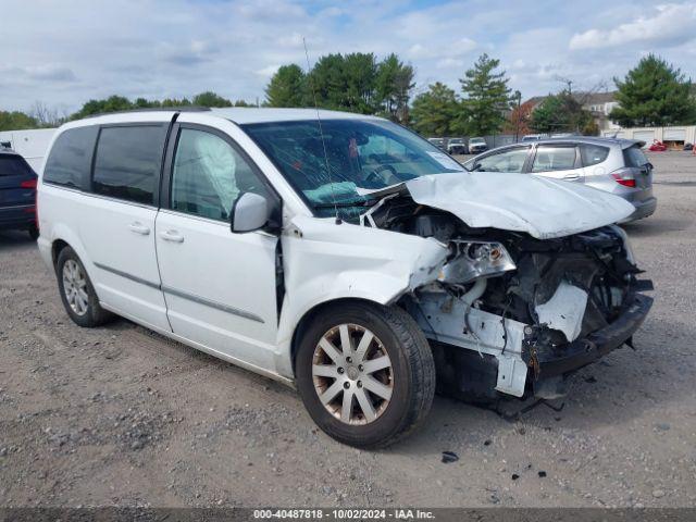  Salvage Chrysler Town & Country