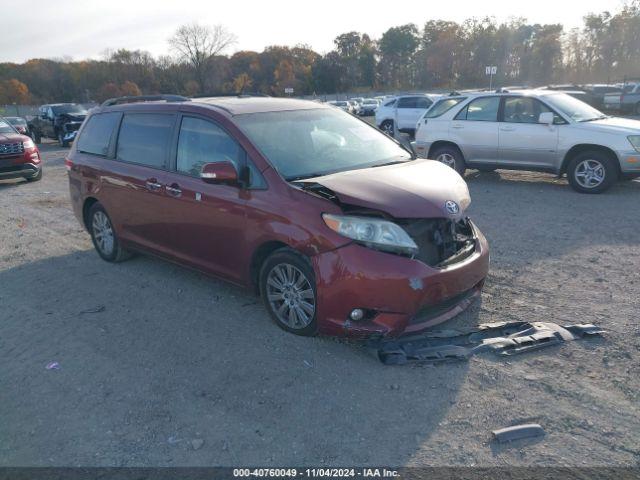  Salvage Toyota Sienna