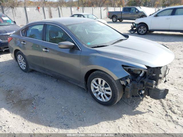  Salvage Nissan Altima