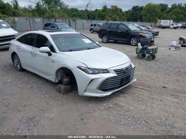  Salvage Toyota Avalon