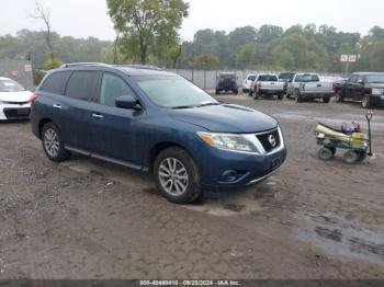  Salvage Nissan Pathfinder