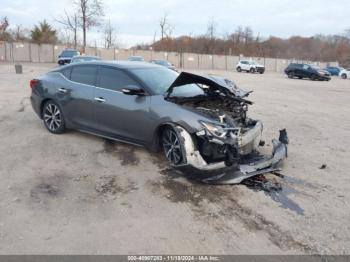  Salvage Nissan Maxima