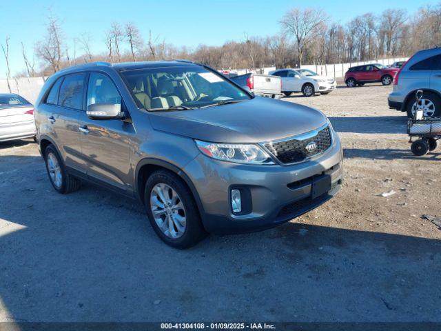  Salvage Kia Sorento