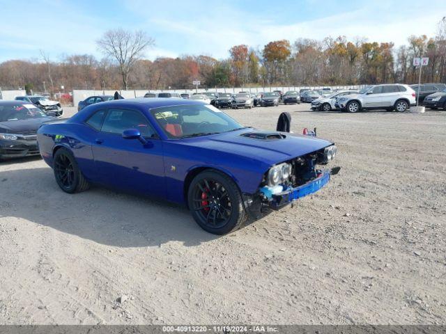  Salvage Dodge Challenger