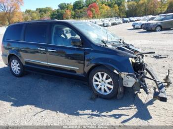  Salvage Chrysler Town & Country