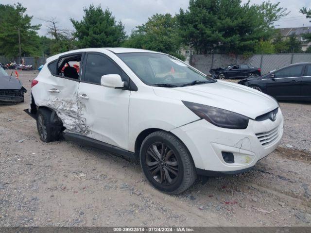  Salvage Hyundai TUCSON