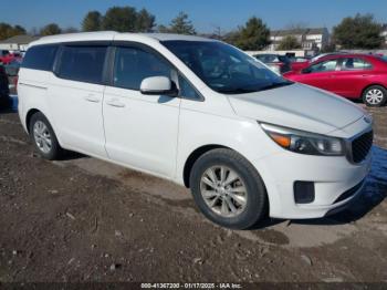  Salvage Kia Sedona