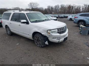  Salvage Lincoln Navigator