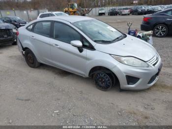  Salvage Ford Fiesta