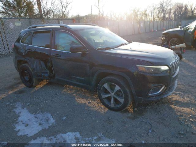  Salvage Jeep Cherokee