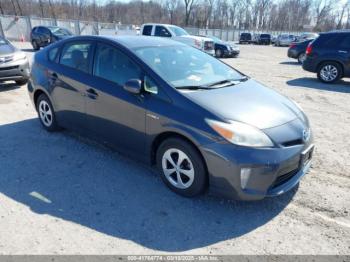  Salvage Toyota Prius