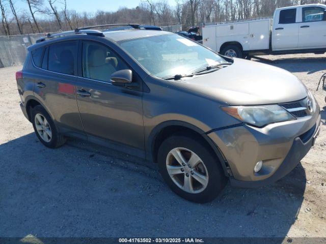  Salvage Toyota RAV4