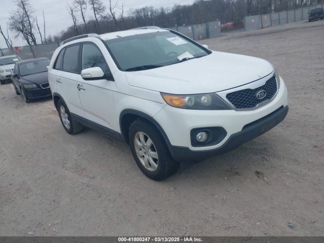  Salvage Kia Sorento