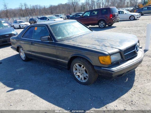  Salvage Mercedes-Benz 560