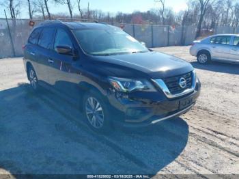  Salvage Nissan Pathfinder