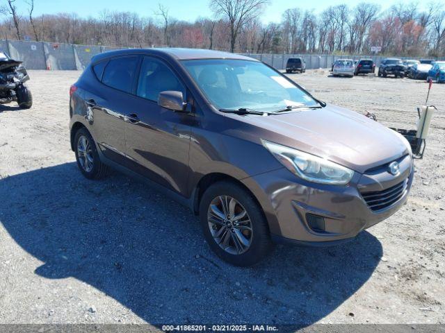  Salvage Hyundai TUCSON