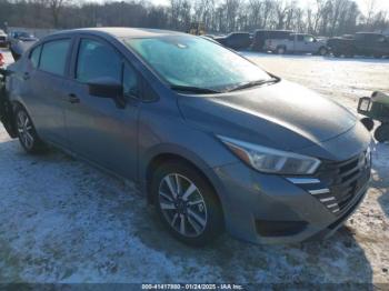  Salvage Nissan Versa