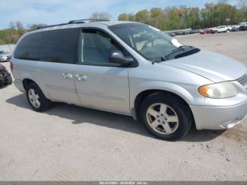  Salvage Dodge Grand Caravan