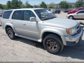  Salvage Toyota 4Runner