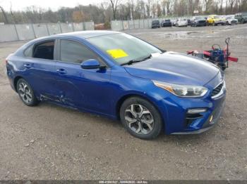  Salvage Kia Forte