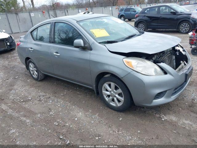  Salvage Nissan Versa
