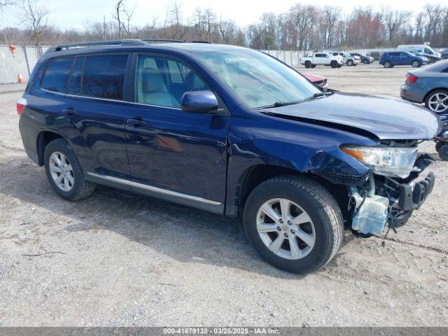 Salvage Toyota Highlander