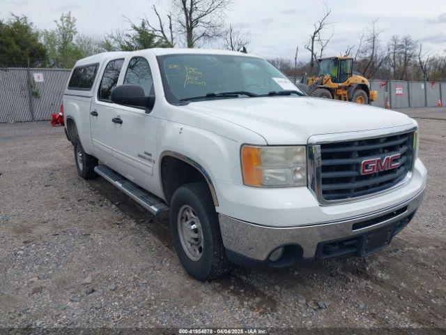  Salvage GMC Sierra 2500