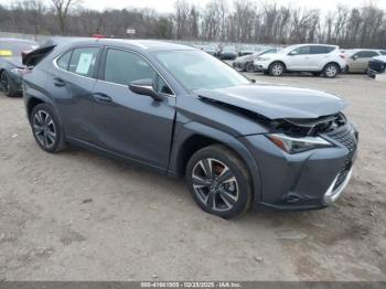  Salvage Lexus Ux