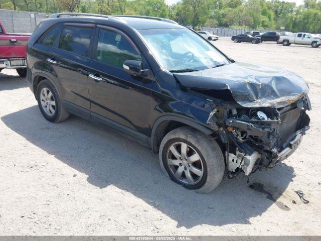  Salvage Kia Sorento