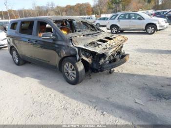 Salvage Kia Sedona