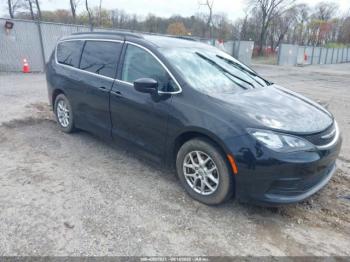  Salvage Chrysler Voyager