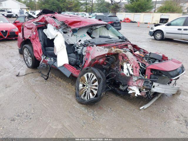  Salvage Toyota Venza