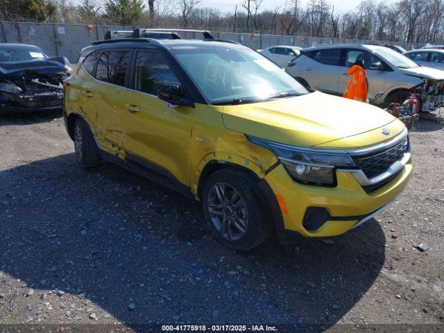 Salvage Kia Seltos