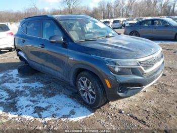  Salvage Kia Seltos