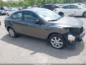  Salvage Mazda Mazda3