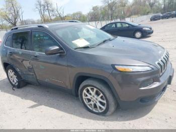  Salvage Jeep Cherokee